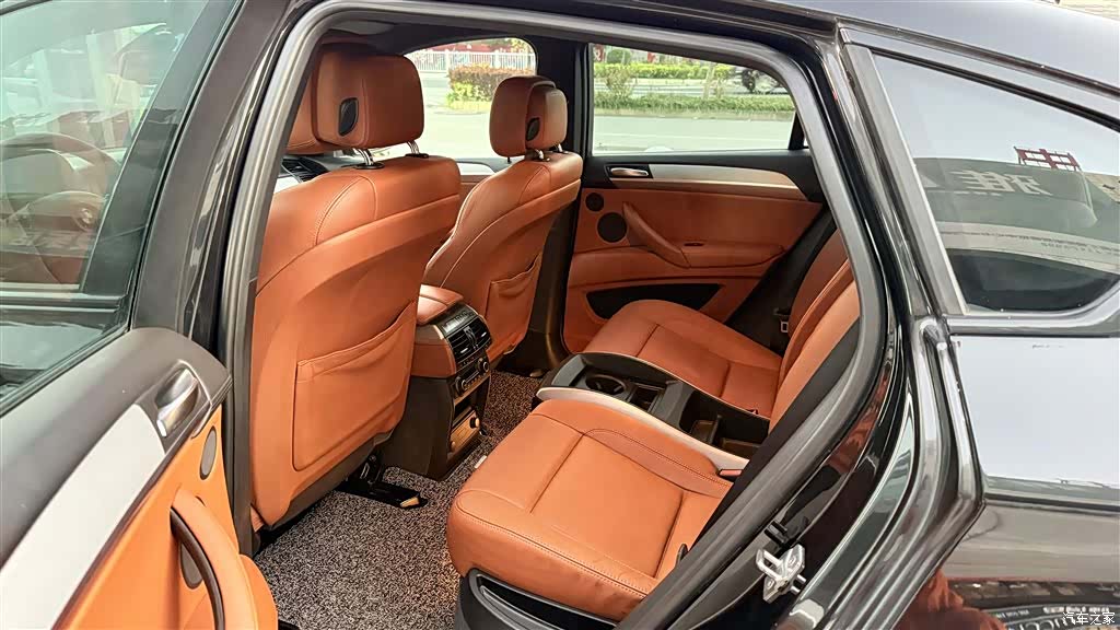 BMW X6, 2011 12