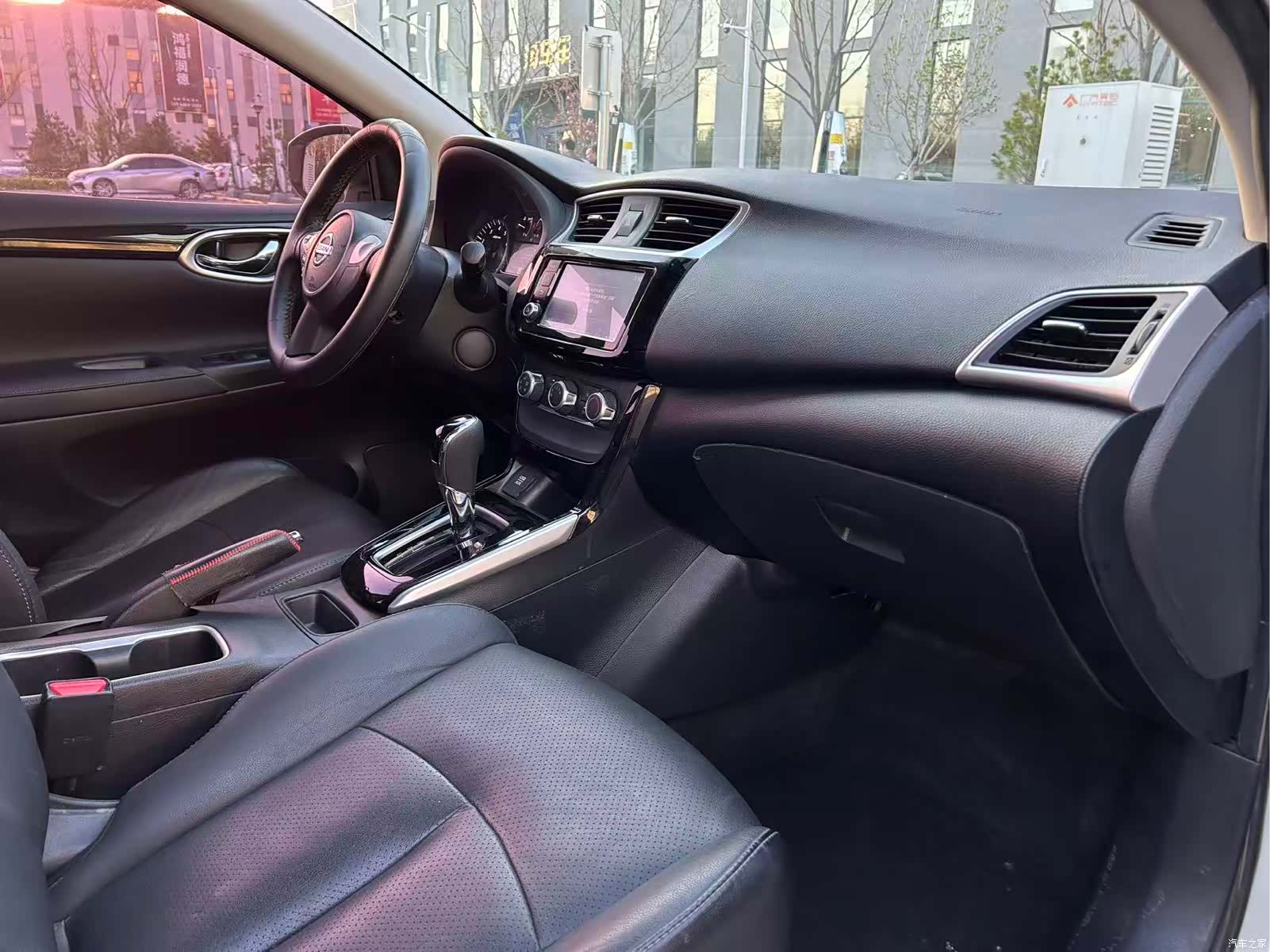 Nissan Sylphy, 2018 4