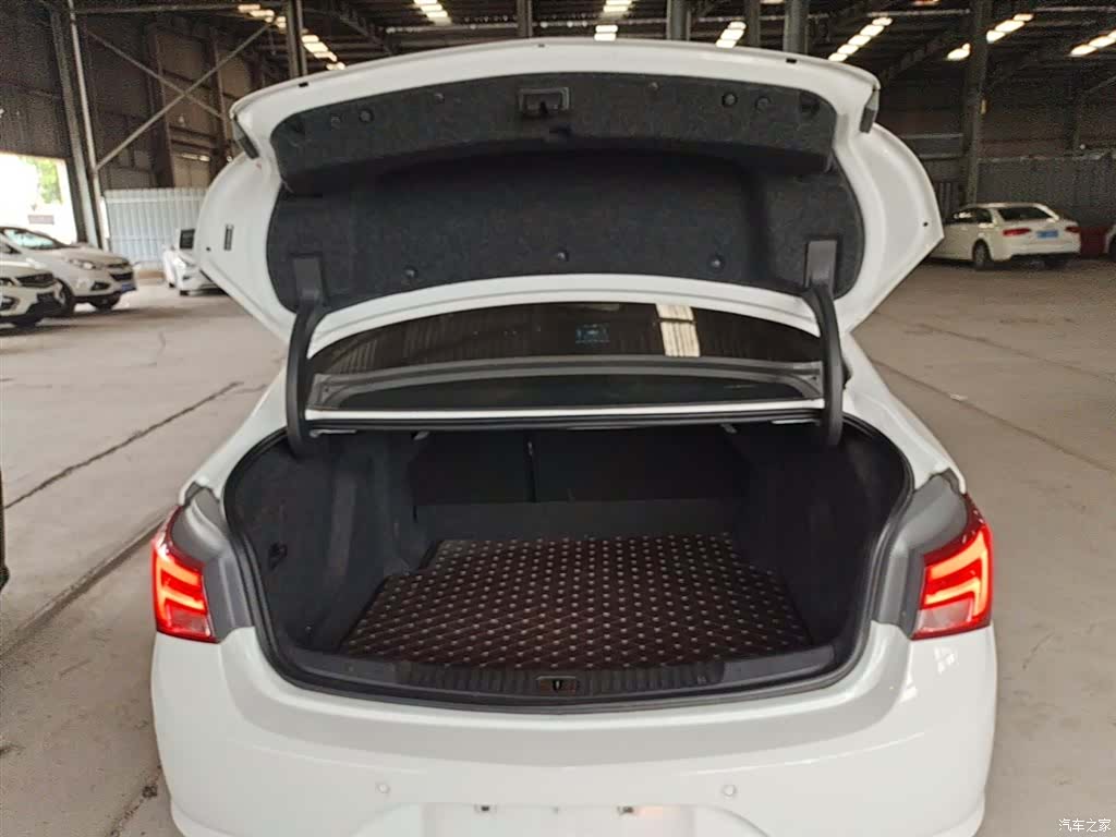 Buick Verano, 2019 19