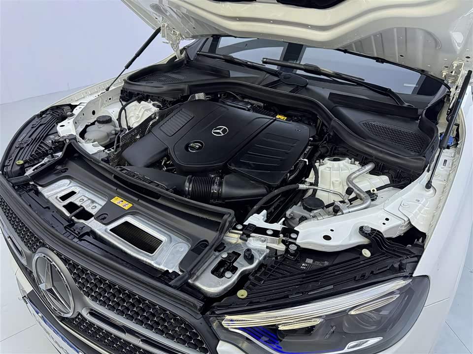 Mercedes-Benz GLC Mercedes-Benz GLC