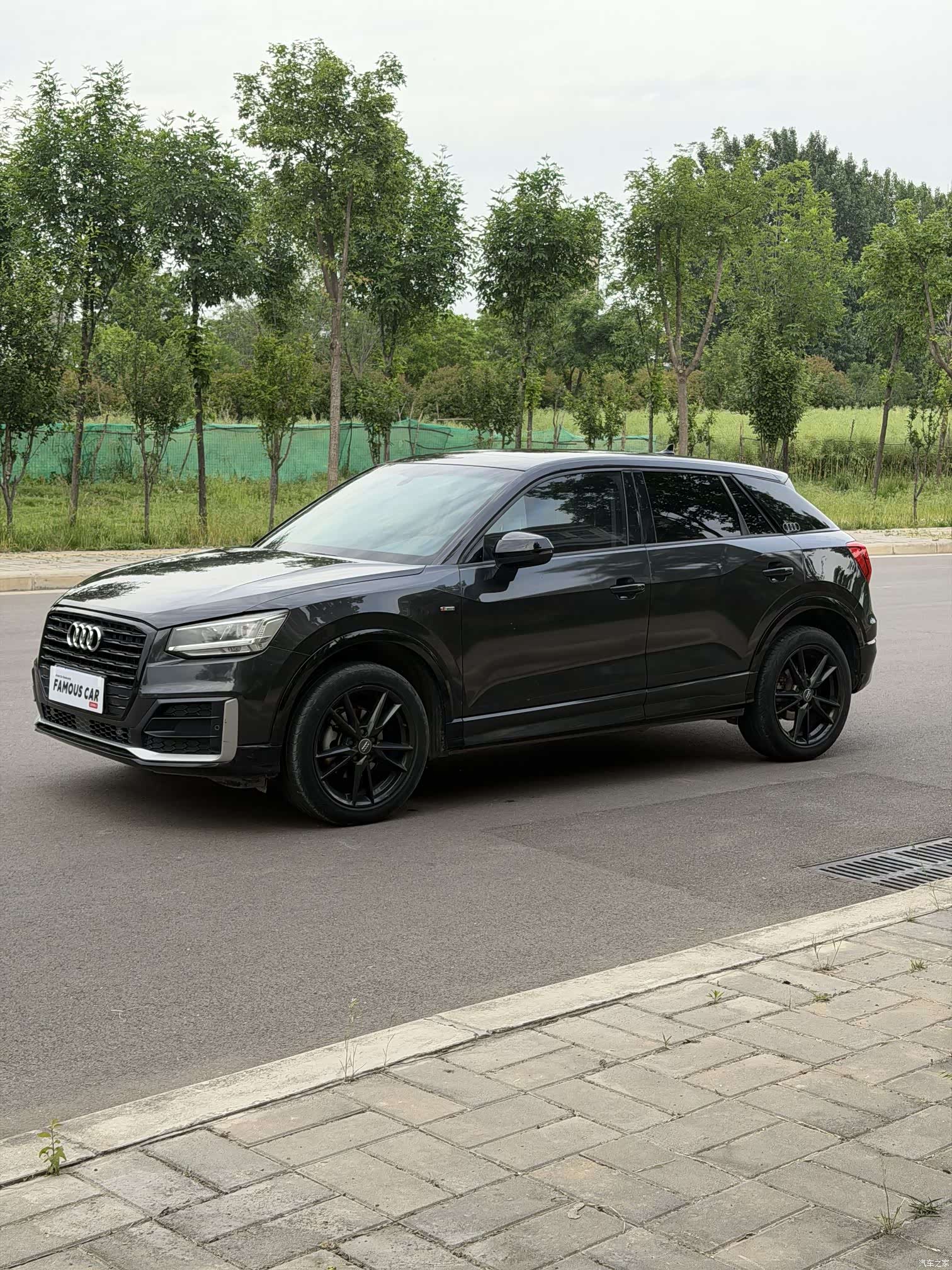 Audi Q2L, 2019 1