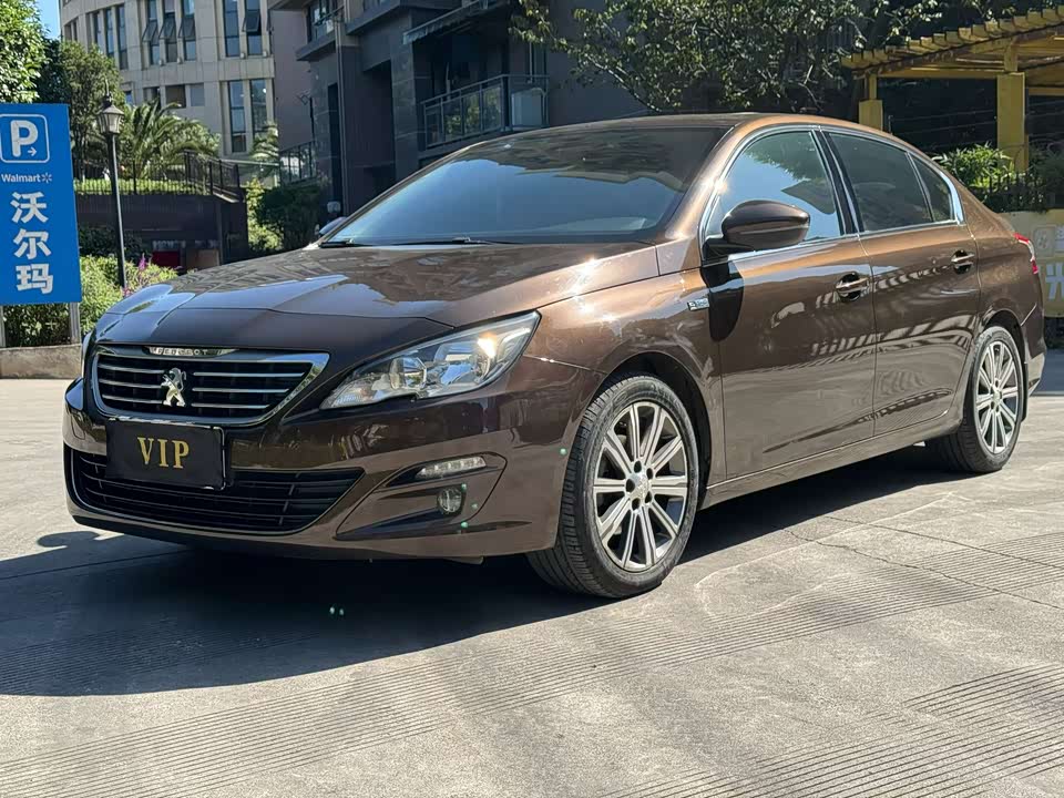 Peugeot 408