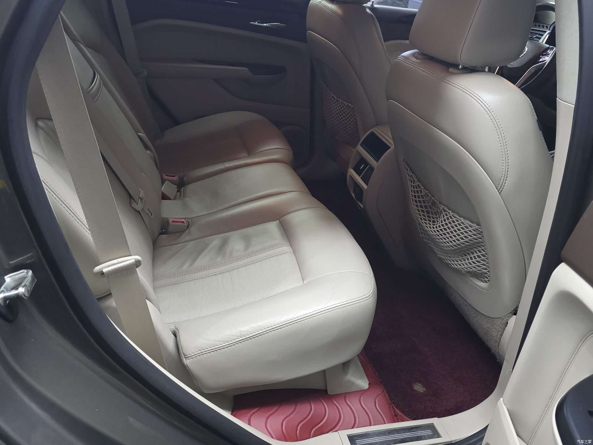 Cadillac SRX, 2014 14