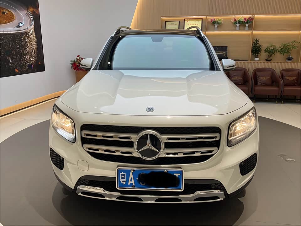 Mercedes-Benz GLB