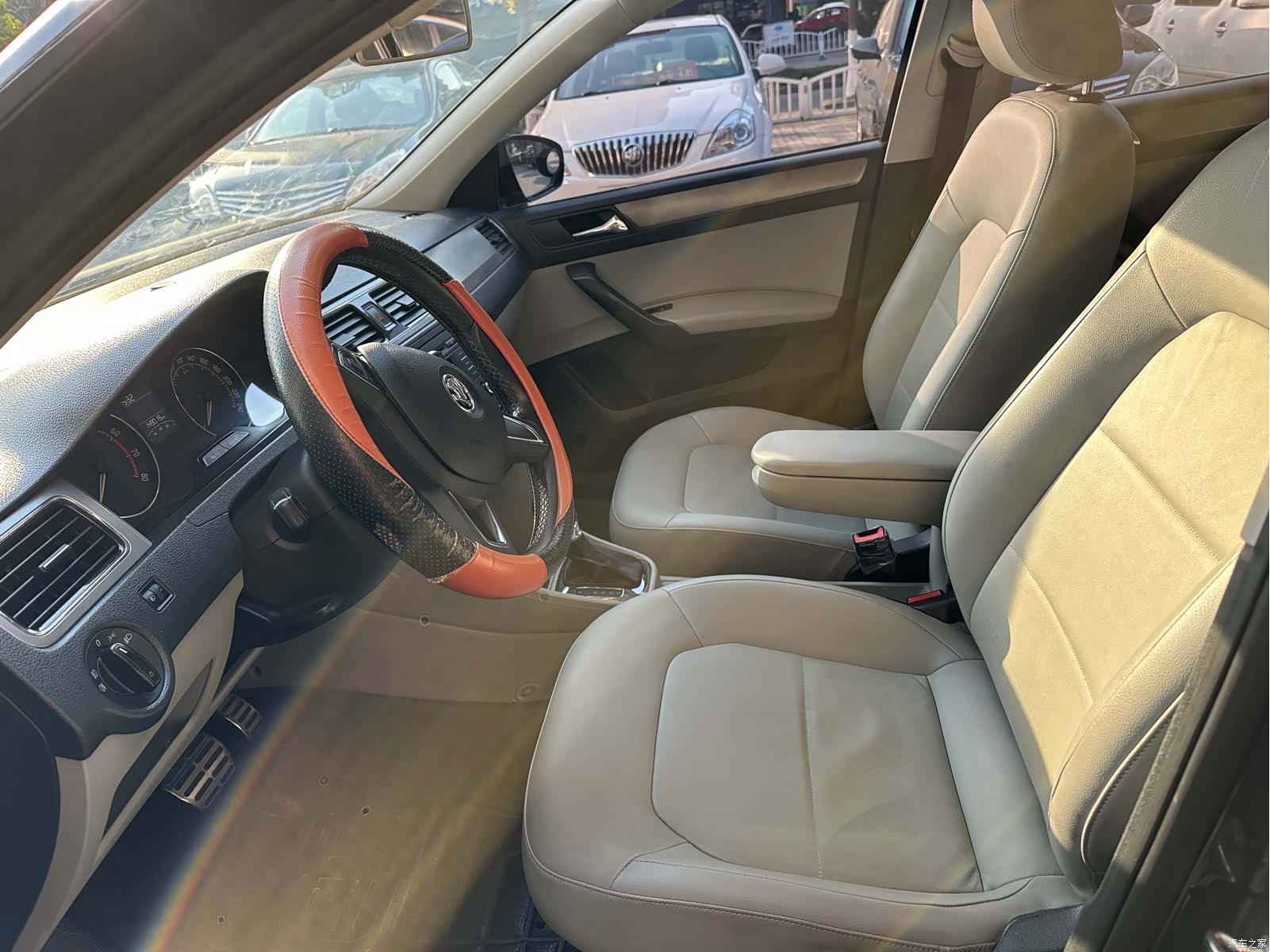 Skoda Rapid, 2016 13