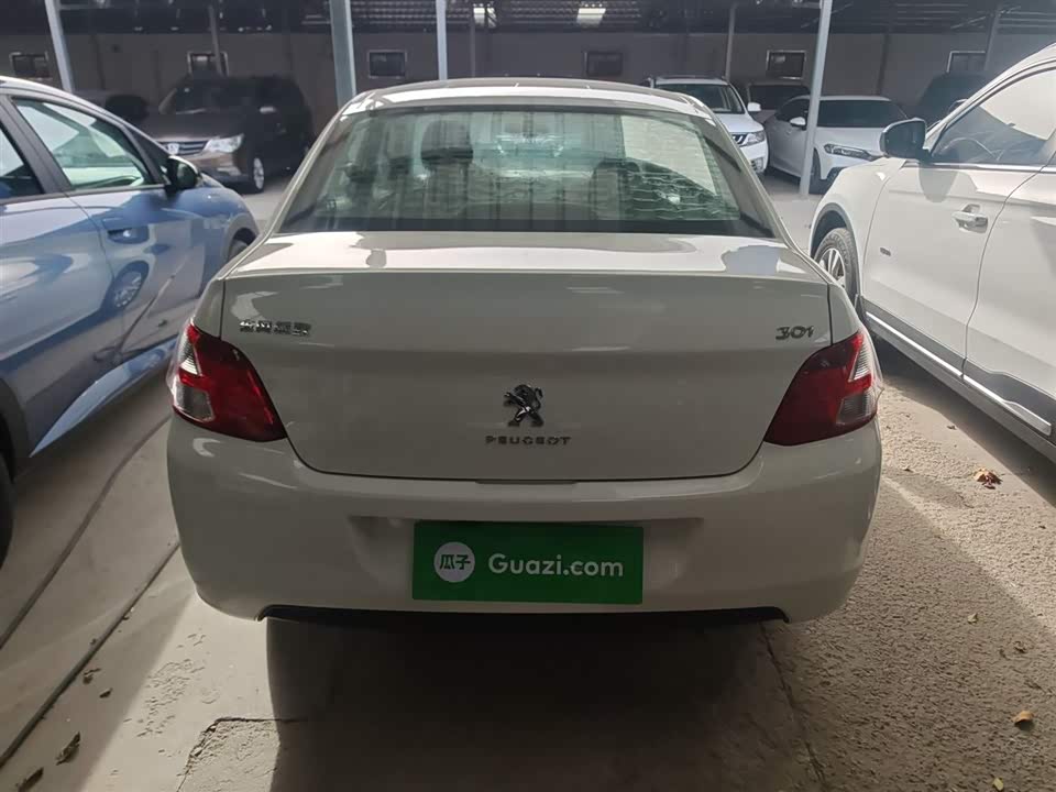 Peugeot 301