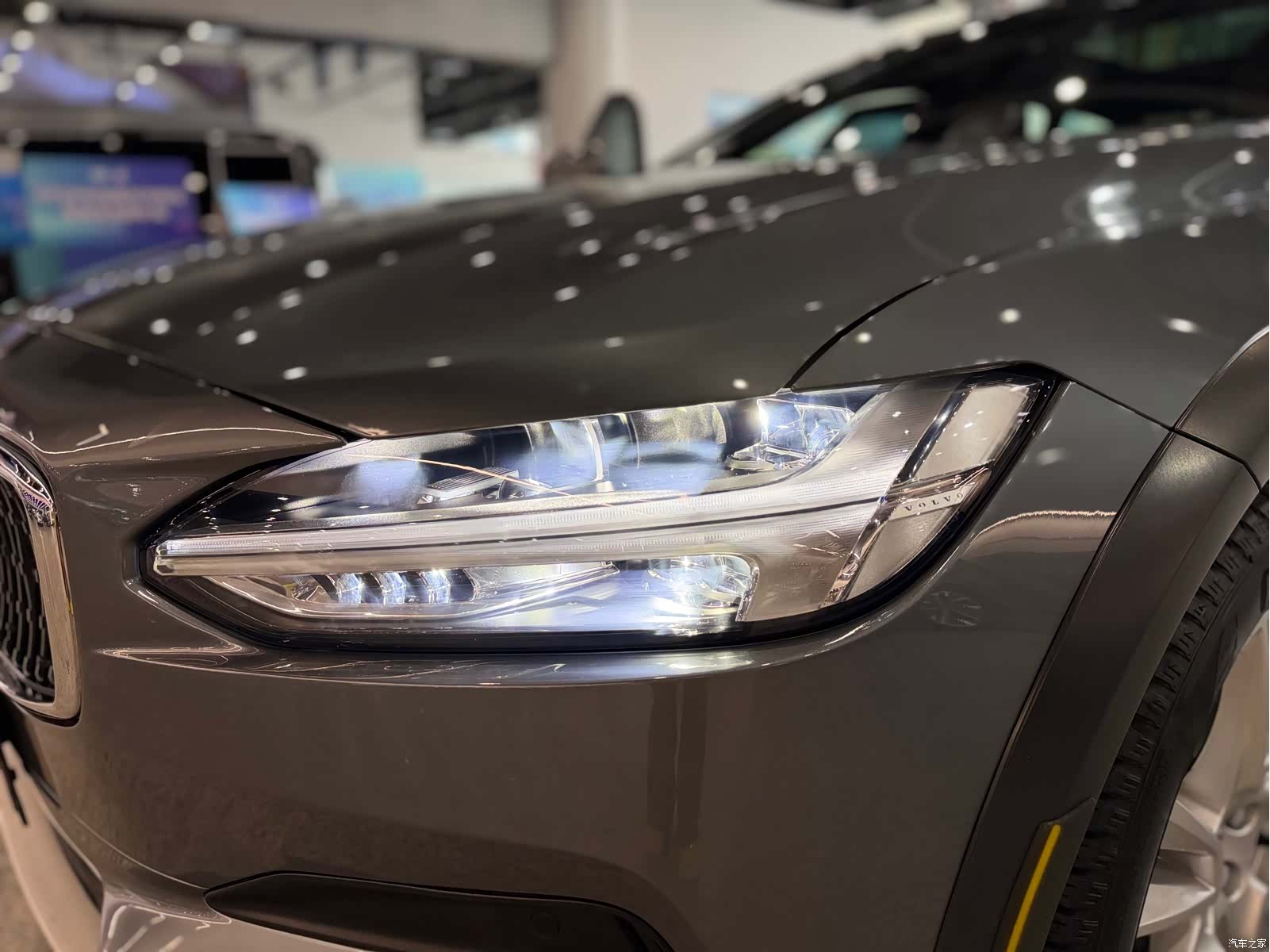 Volvo V90, 2019 19