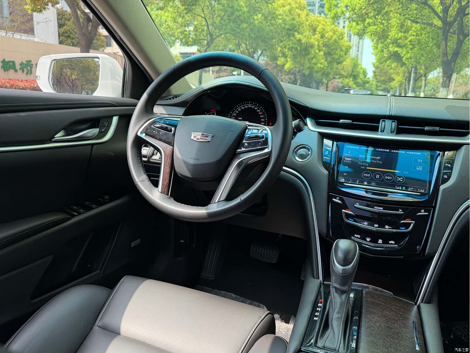 Cadillac XTS, 2019 13