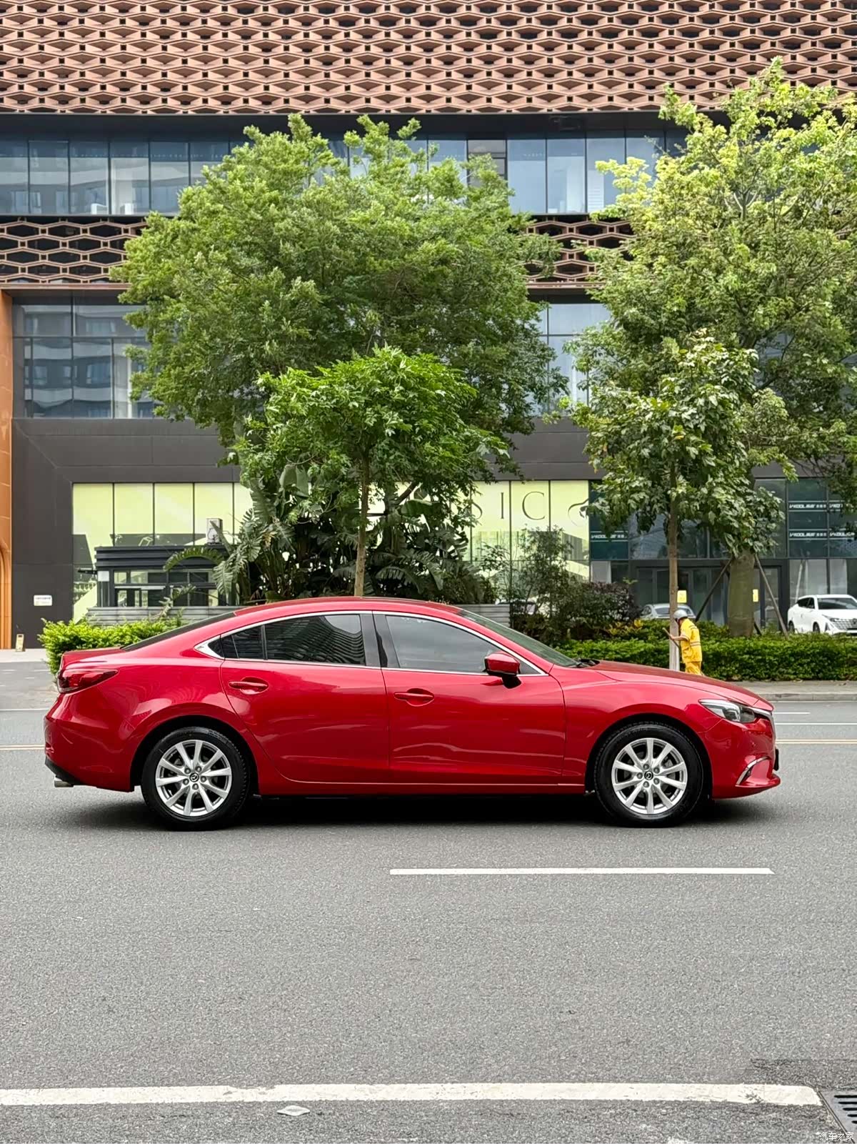 Mazda Atenza, 2018 4
