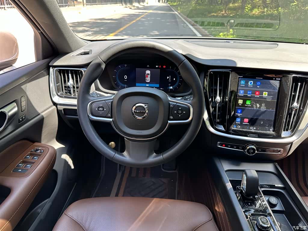 Volvo S60, 2022 8