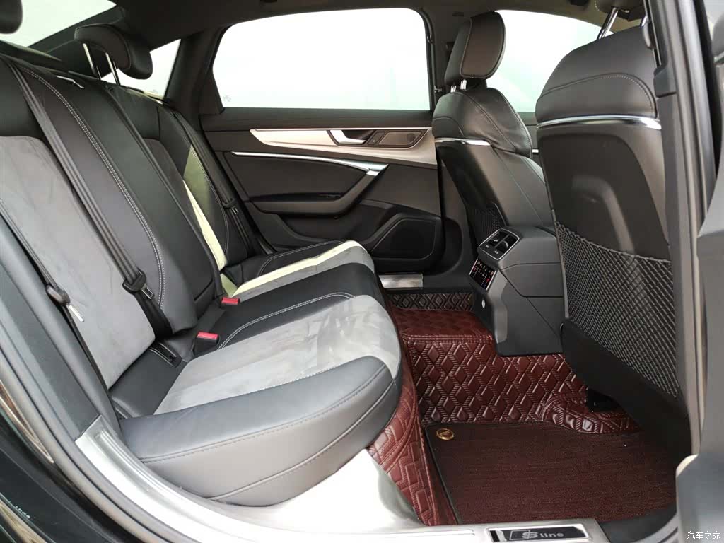 Audi A6L, 2022 11