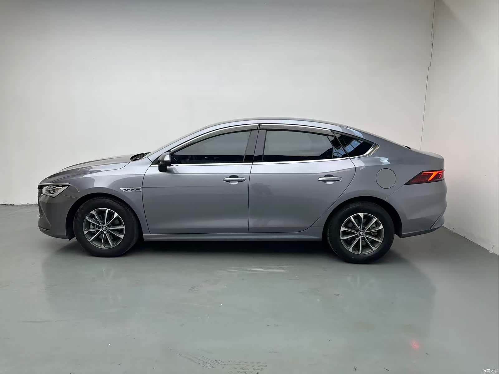 BYD Qin, 2023 3
