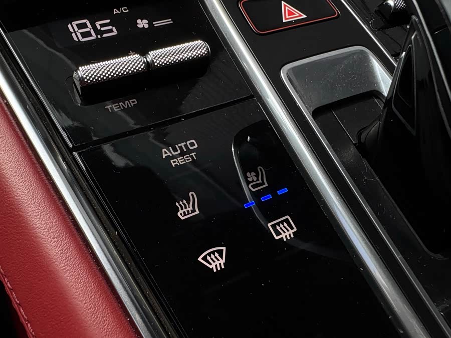 Porsche Panamera 2021, фото 9