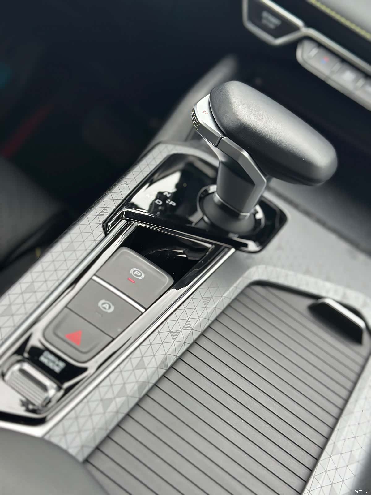 Geely Preface, 2024 20