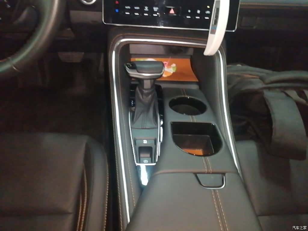 Toyota Avalon, 2025 14