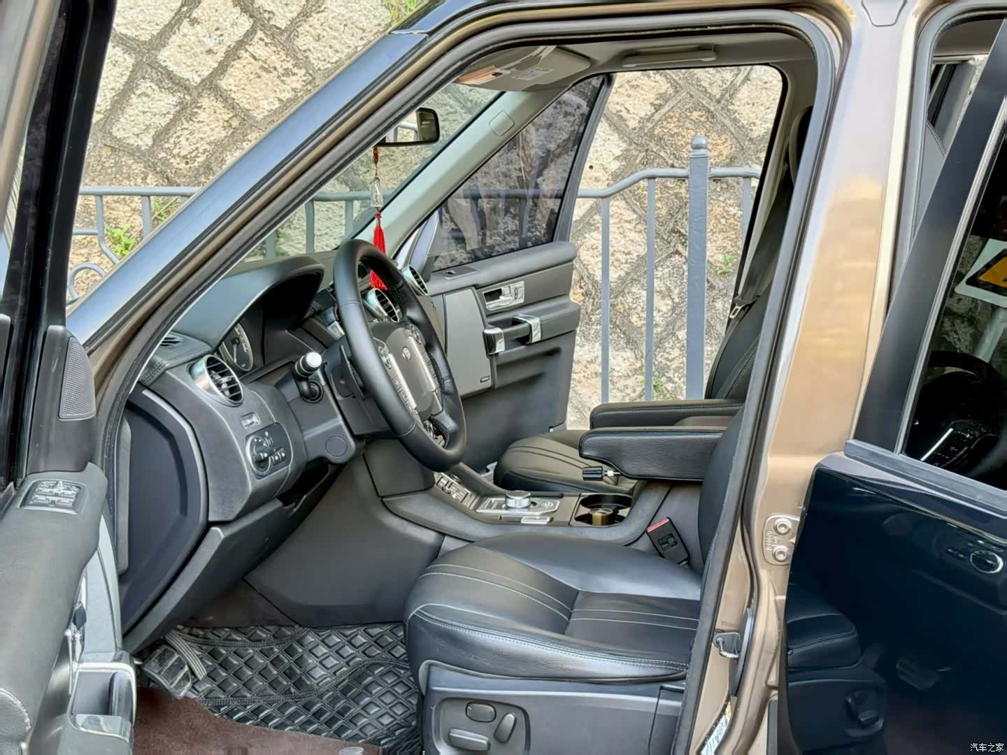 Land Rover Discovery, 2014 7