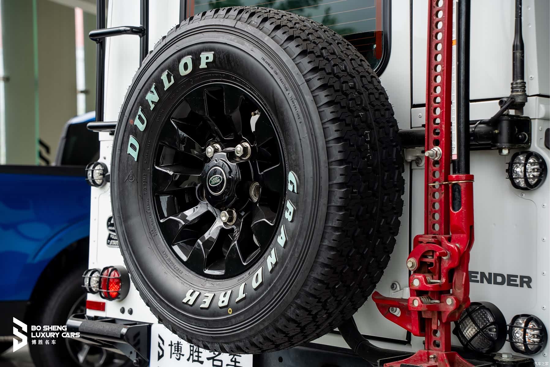Land Rover Defender, 2015 56