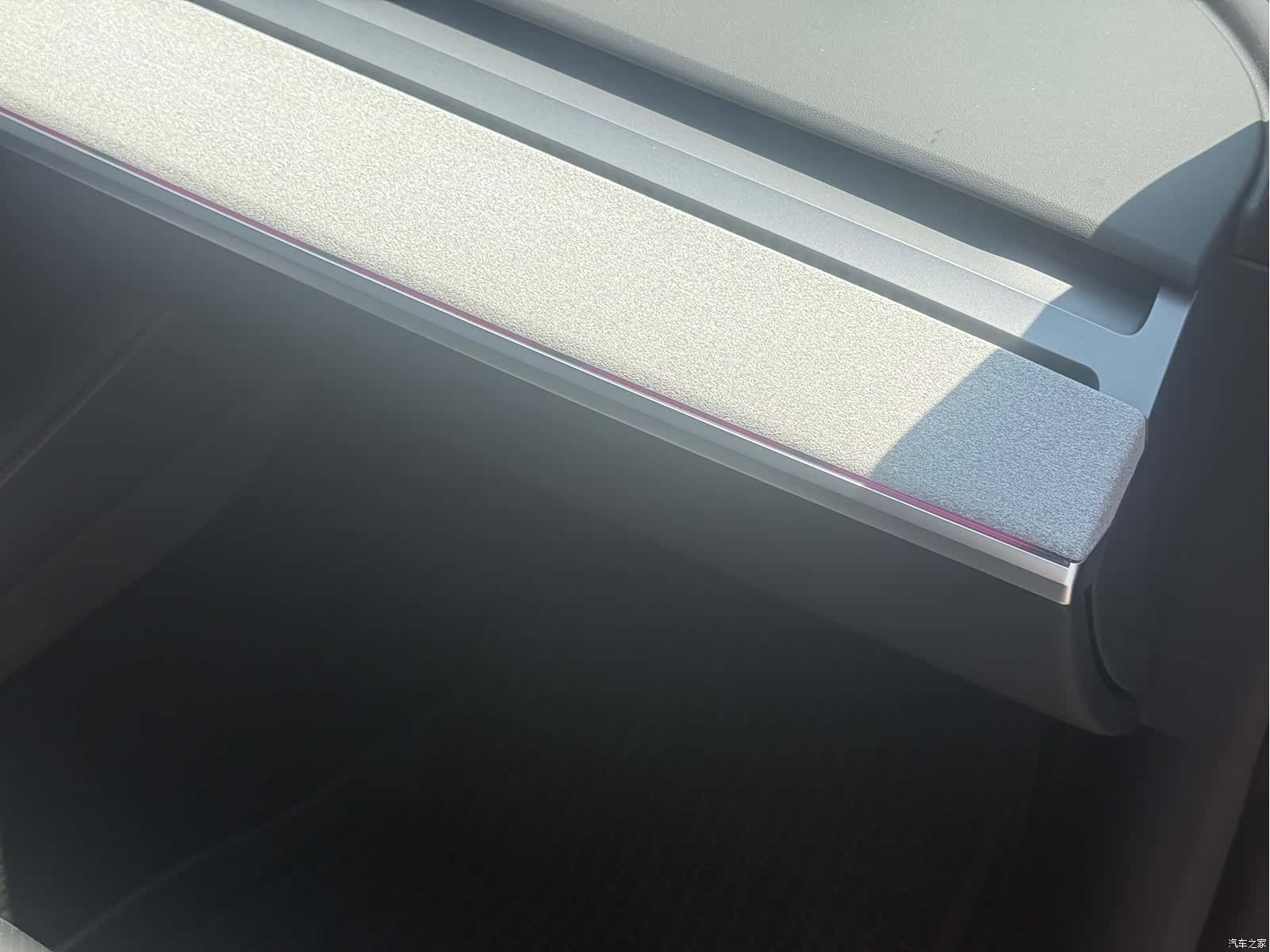 Tesla Model Y, 2023 22