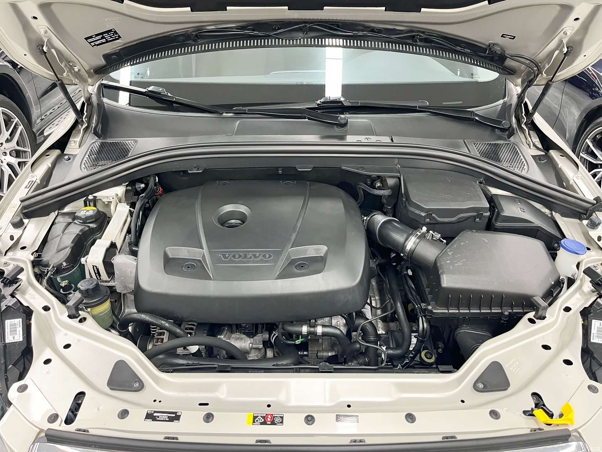 Volvo XC60, 2017 20