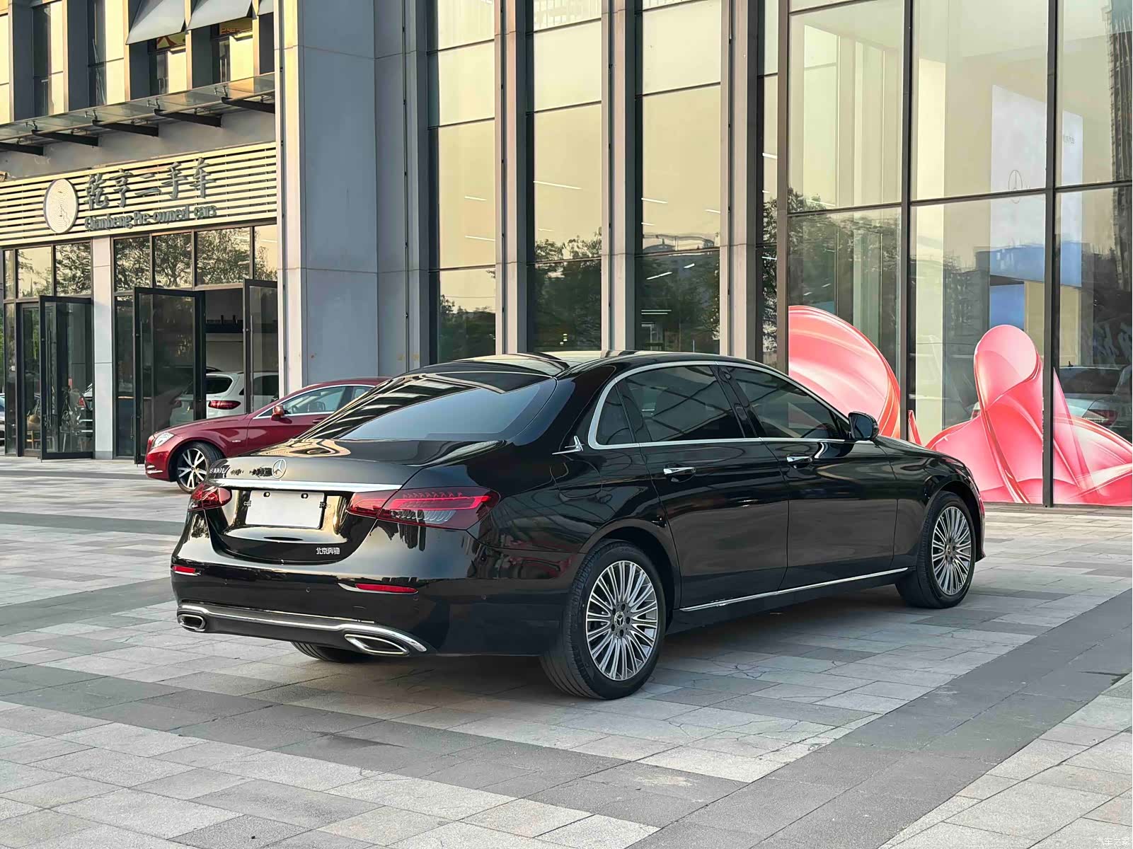 Mercedes-Benz E-Class, 2022 4