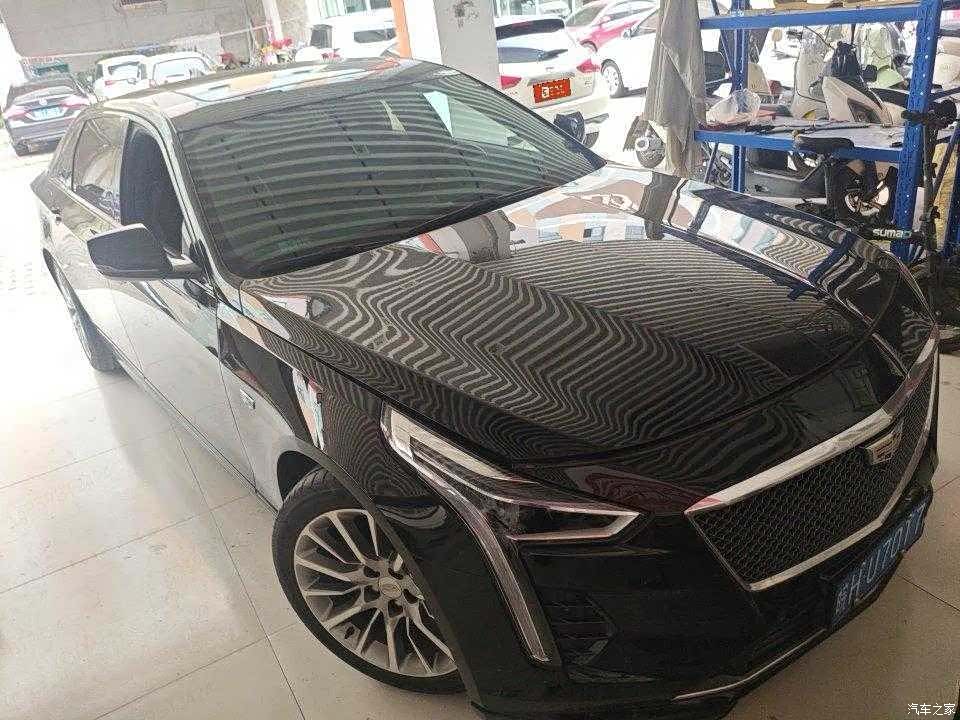 Cadillac CT6, 2023 2