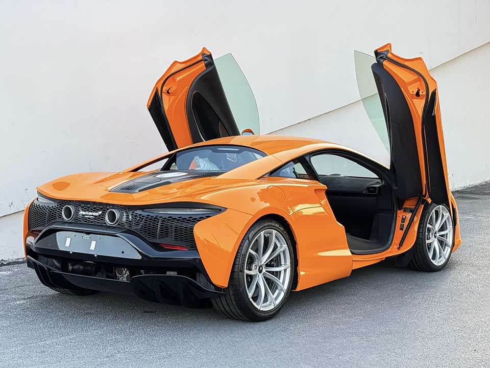 McLaren Artura