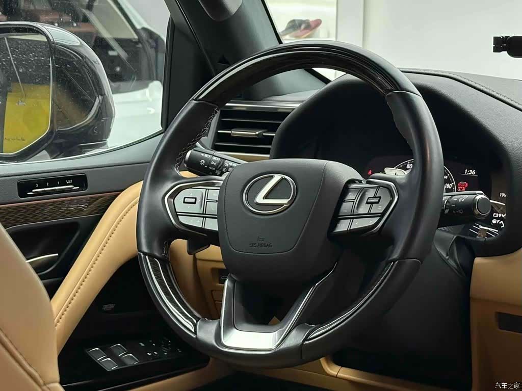 Lexus LX, 2024 17