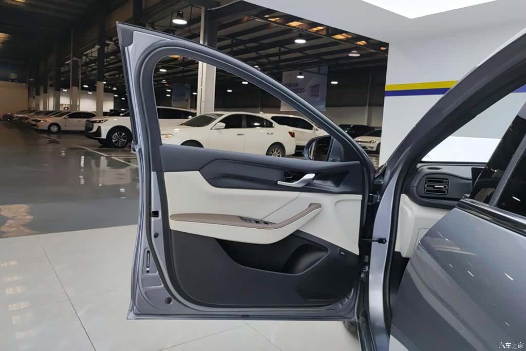 BYD Qin, 2023 7