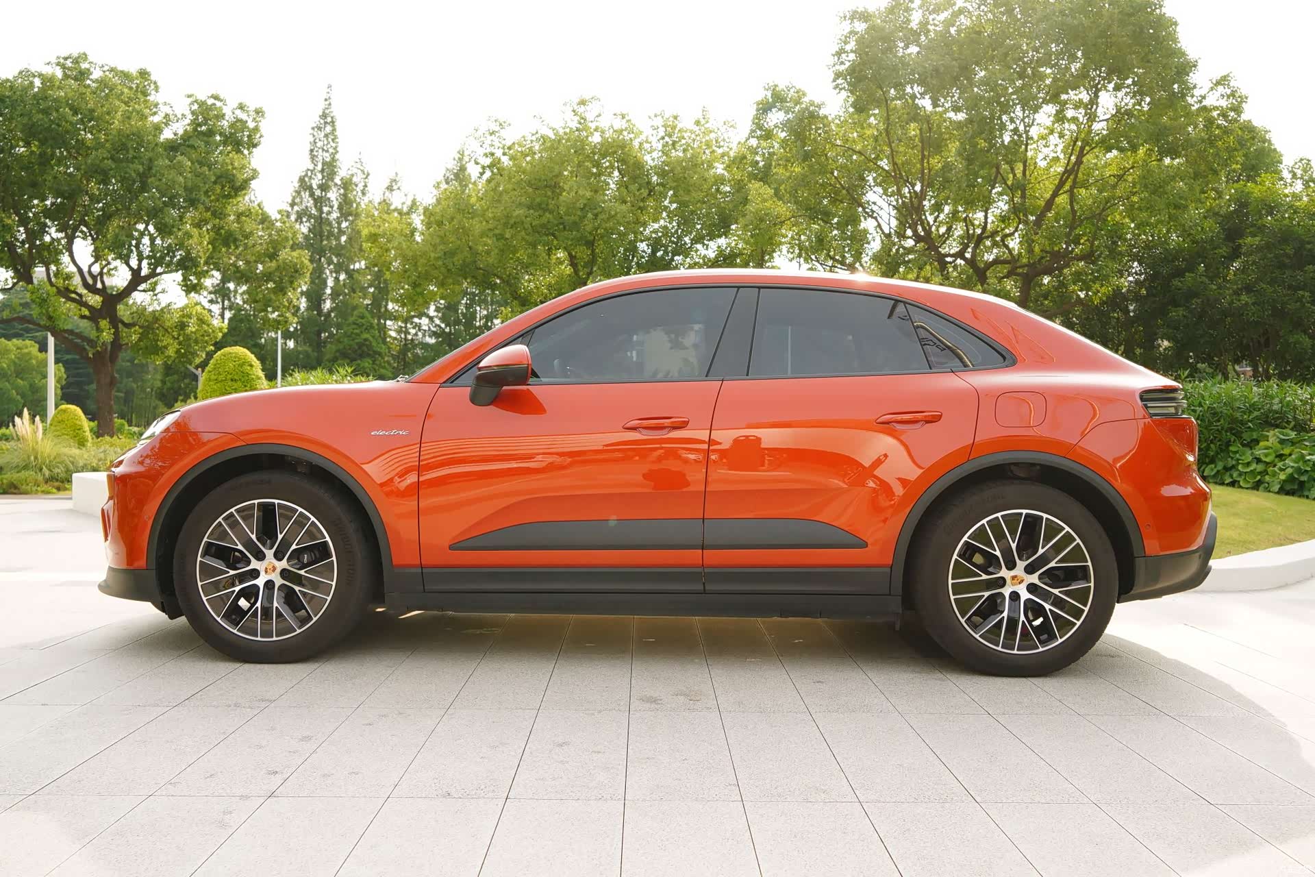 Porsche Macan, 2025 3