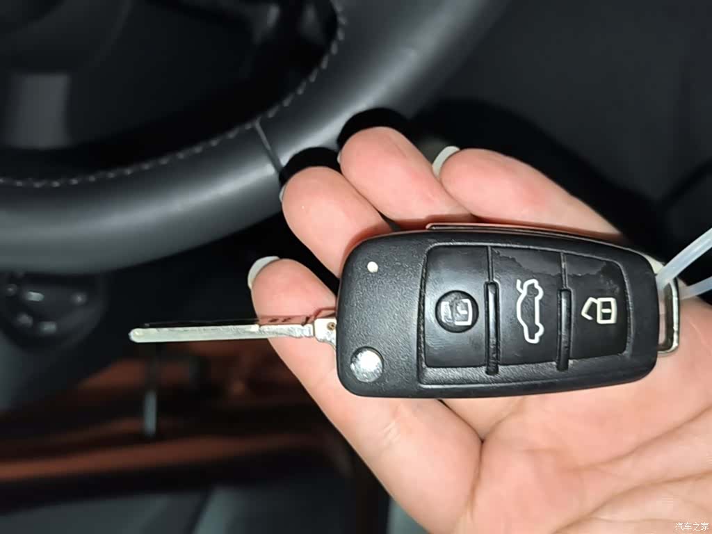 Audi Q3, 2017 9