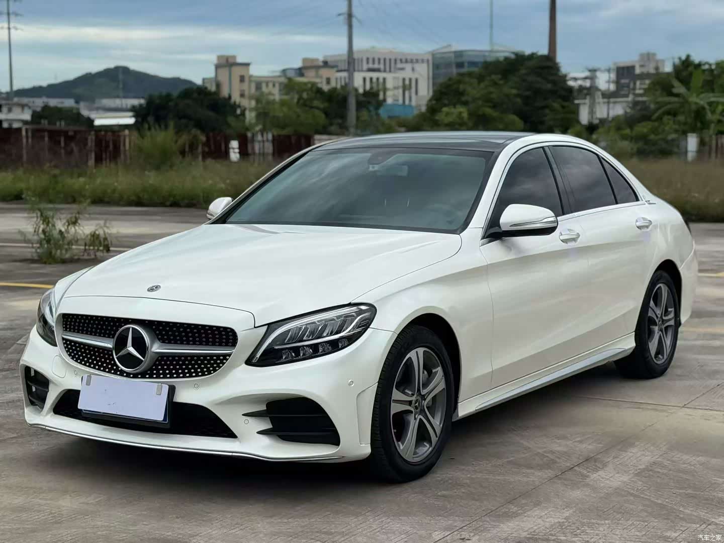 Mercedes-Benz C-Class, 2020 3