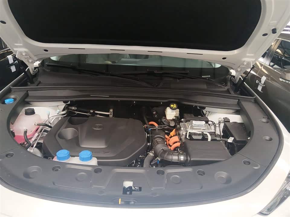 Changan UNI-K Smart iDD