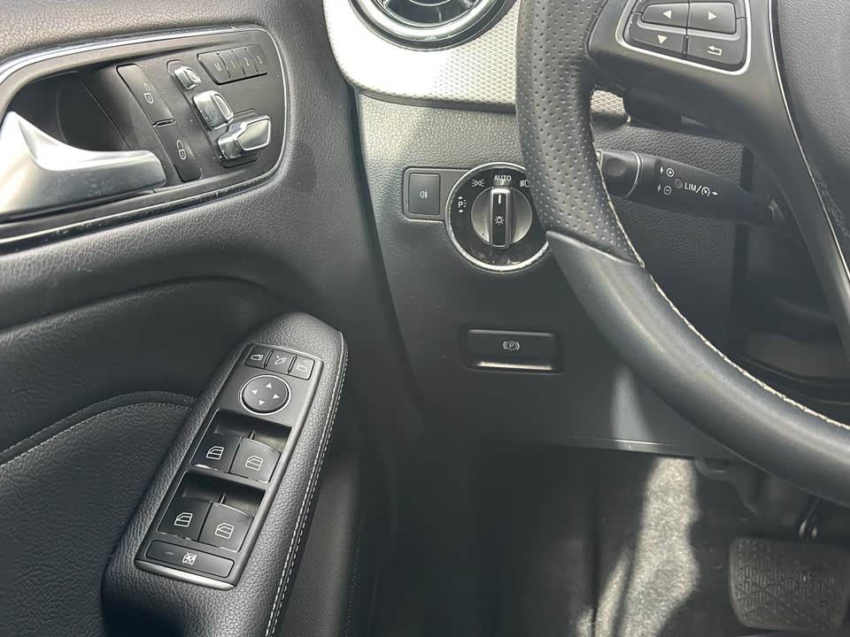 Mercedes-Benz Class B