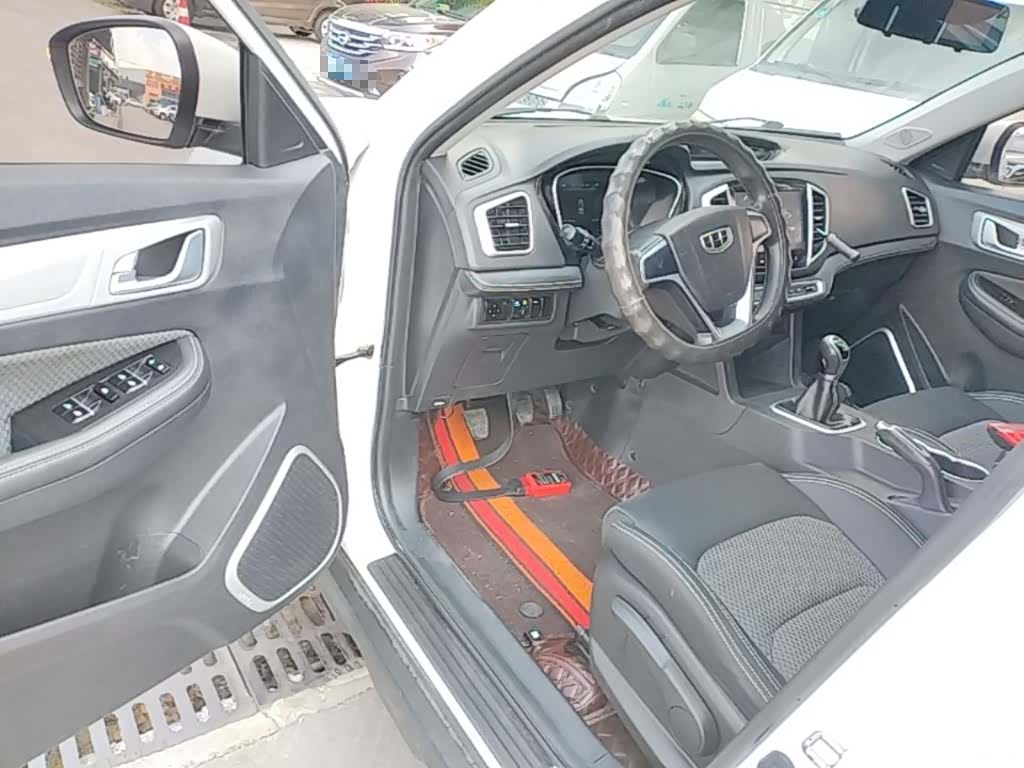 Geely X6, 2021 16