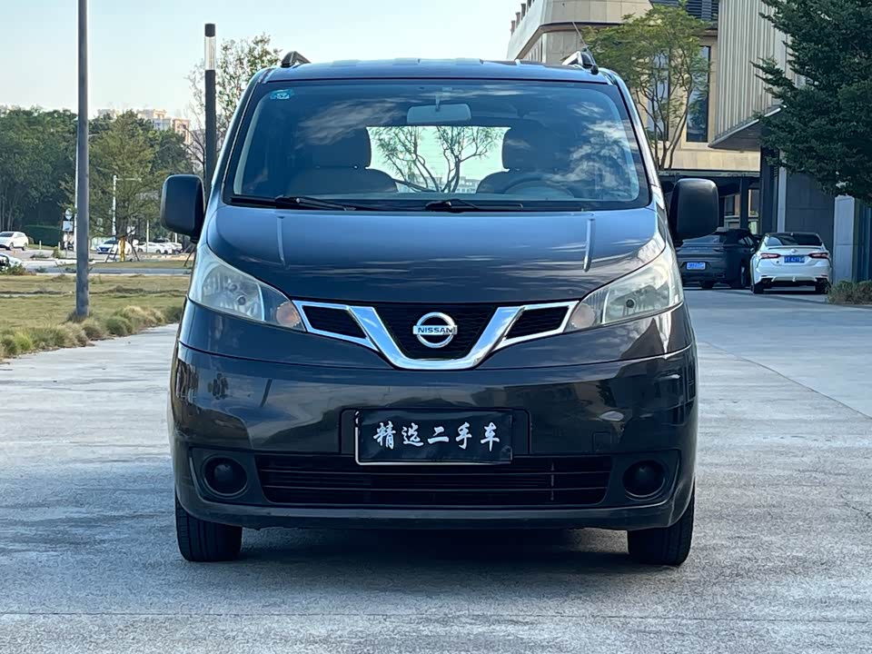 Nissan NV200