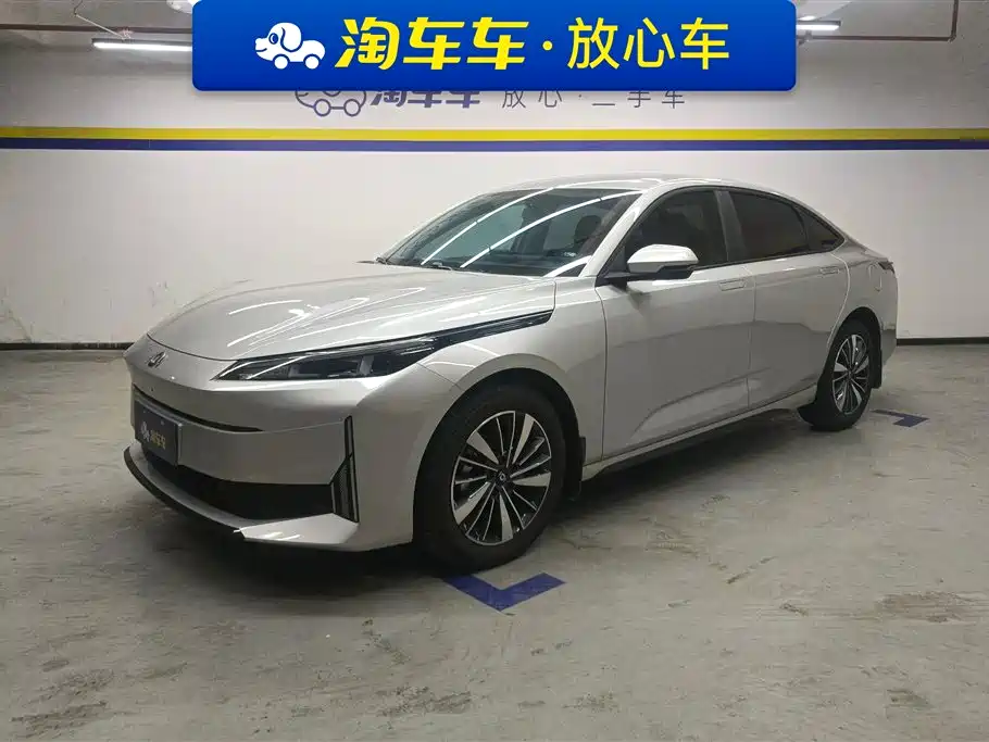 Changan A05