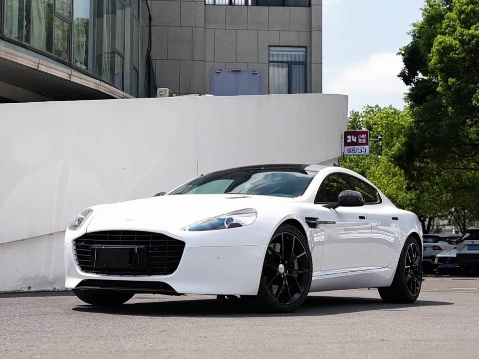 Aston Martin Rapide