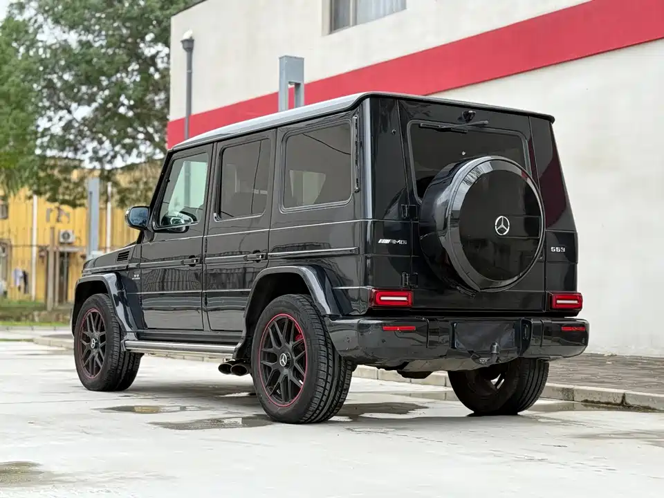 Mercedes-Benz G-class