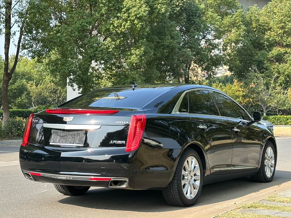 Cadillac XTS