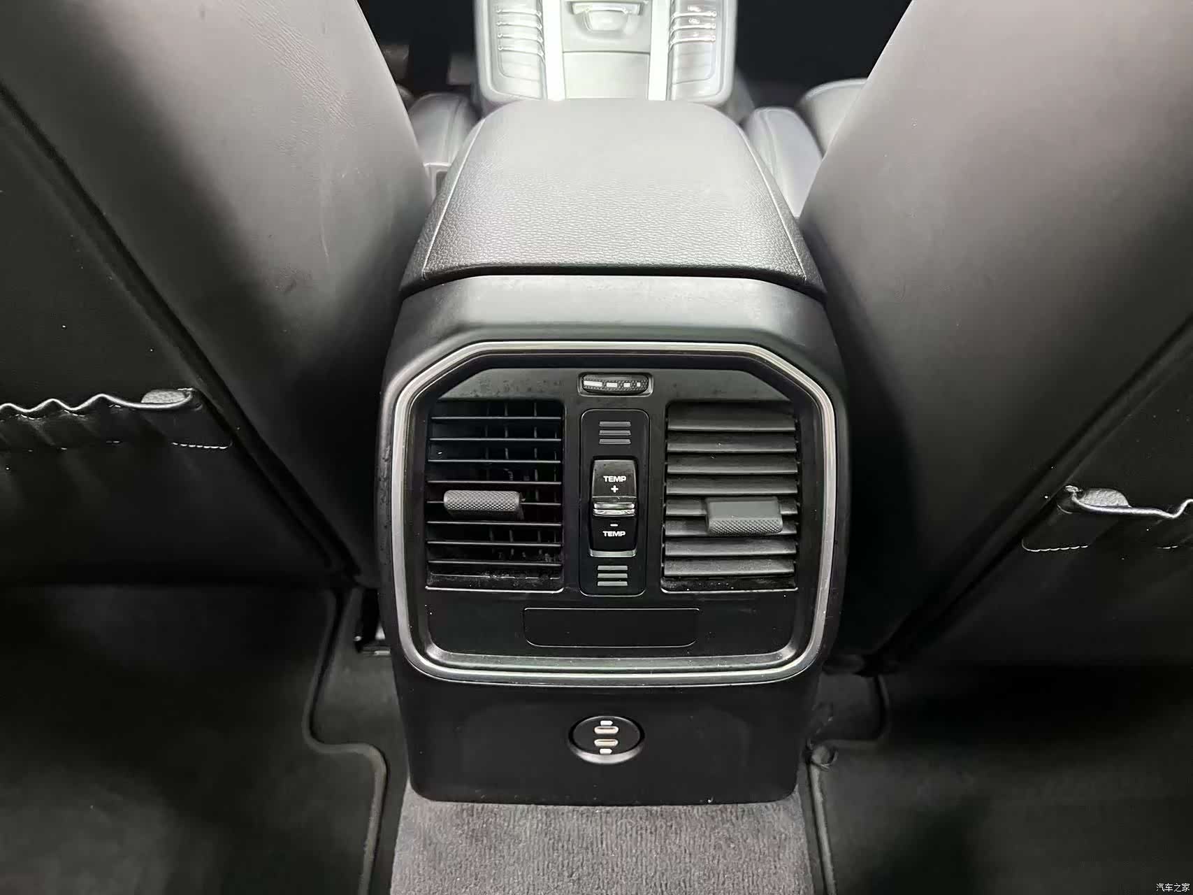 Porsche Macan, 2020 26