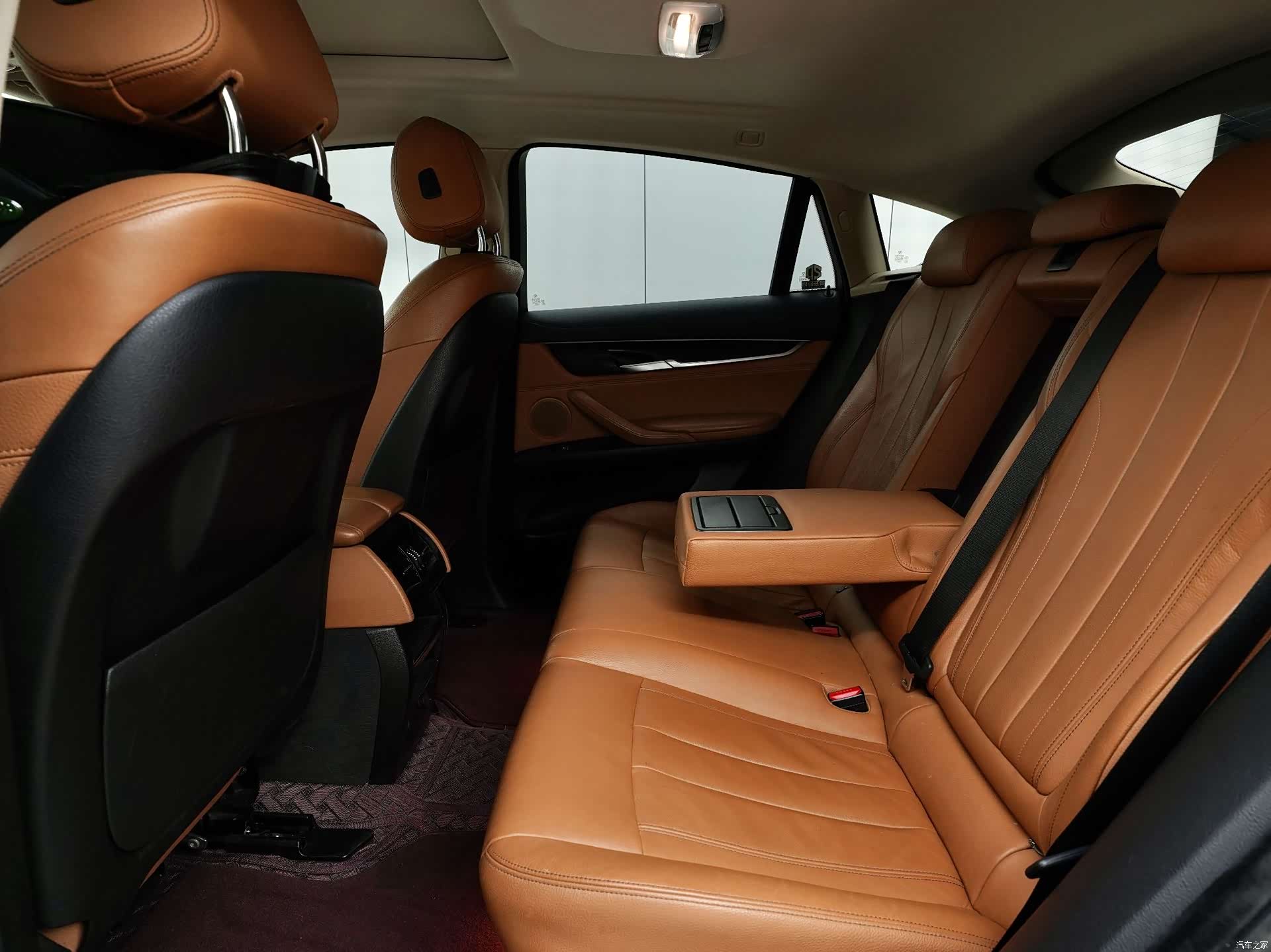 BMW X6, 2018 10