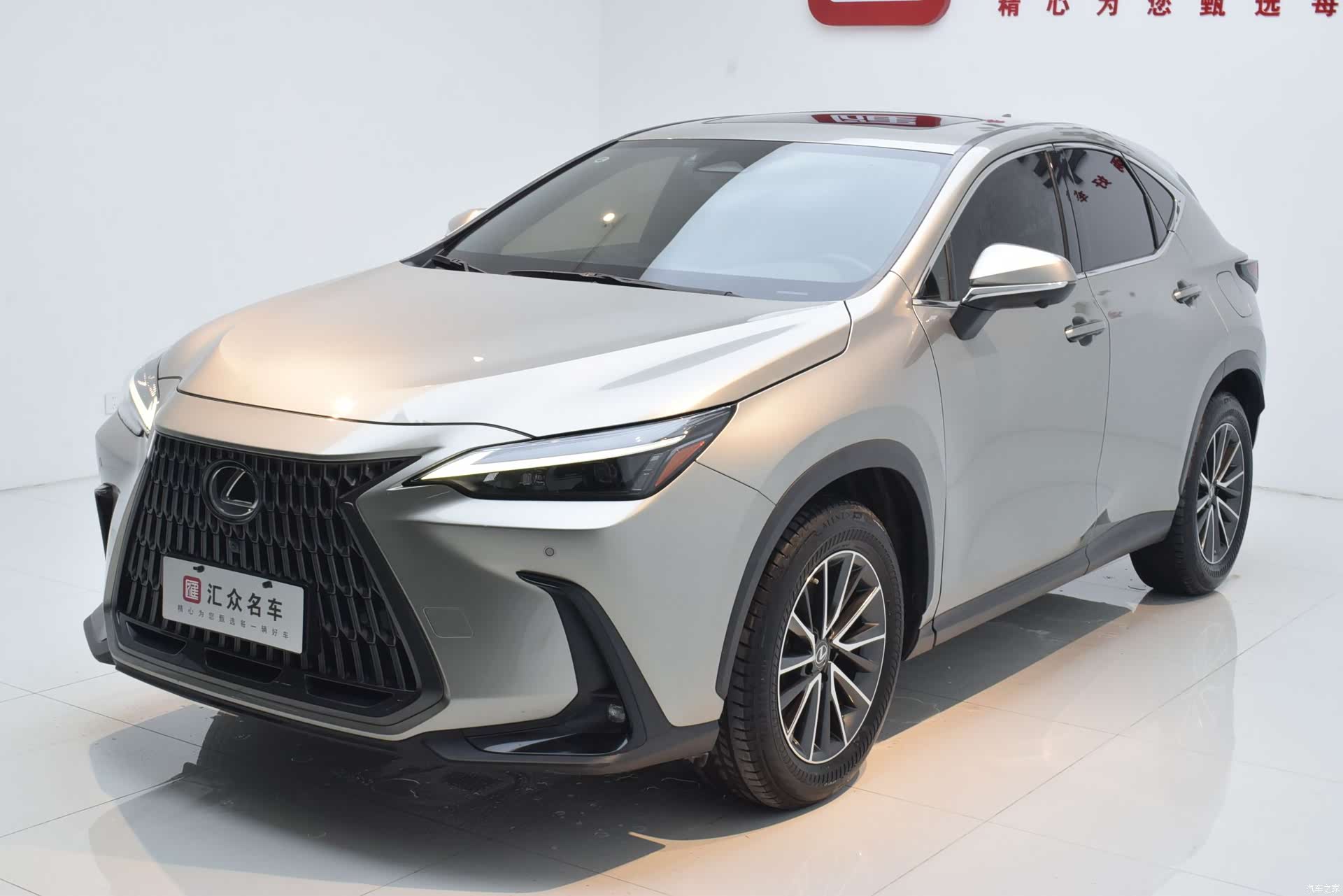 Lexus NX, 2022 4
