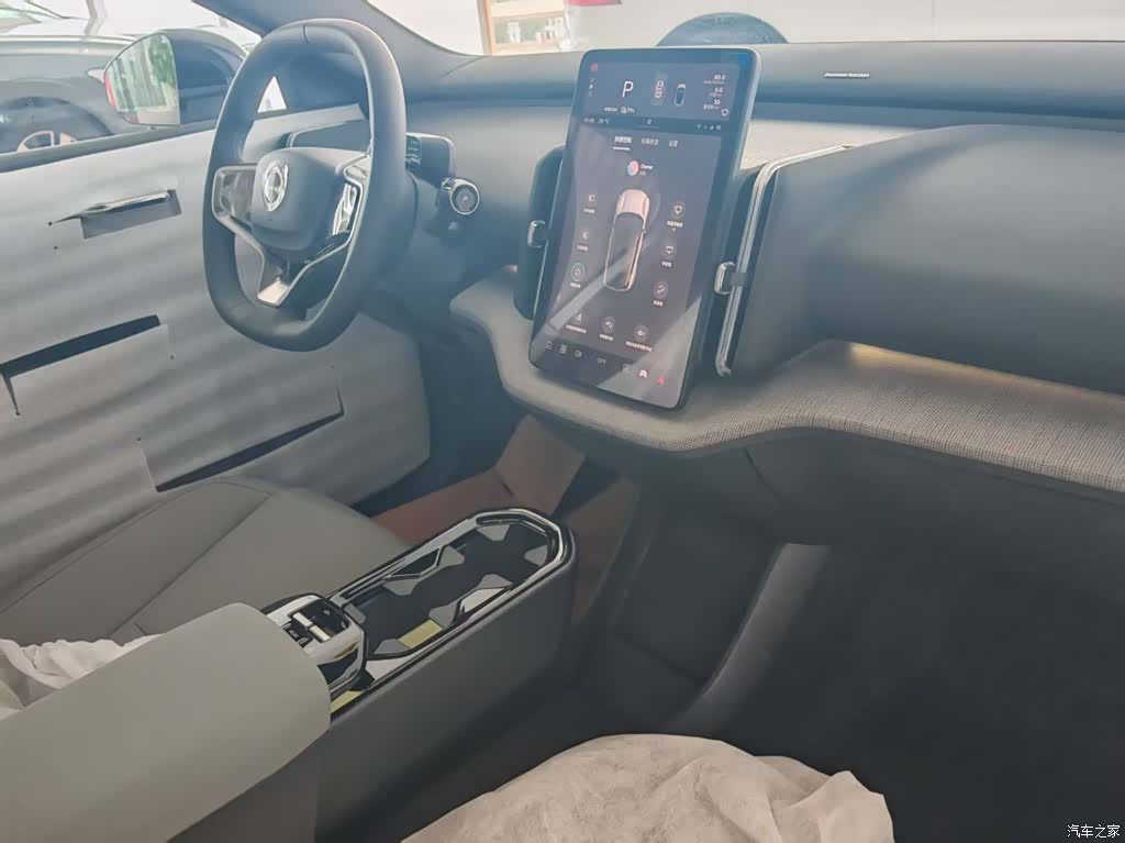 Volvo EX30, 2026 23