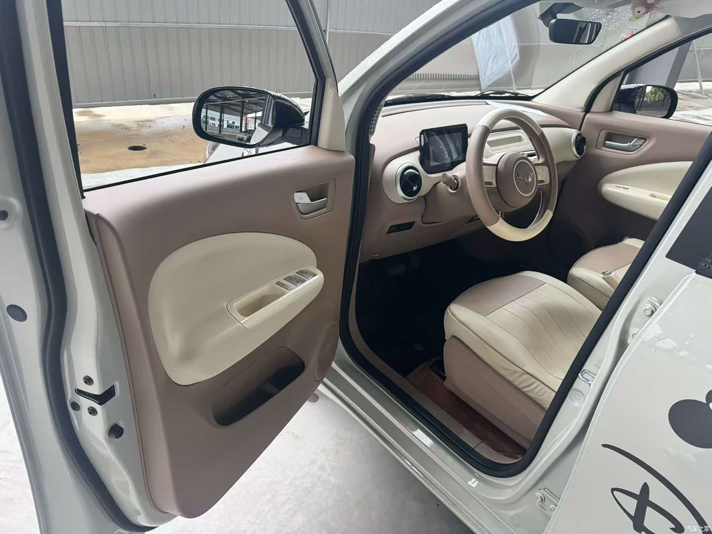 Wuling MINIEV, 2025 6