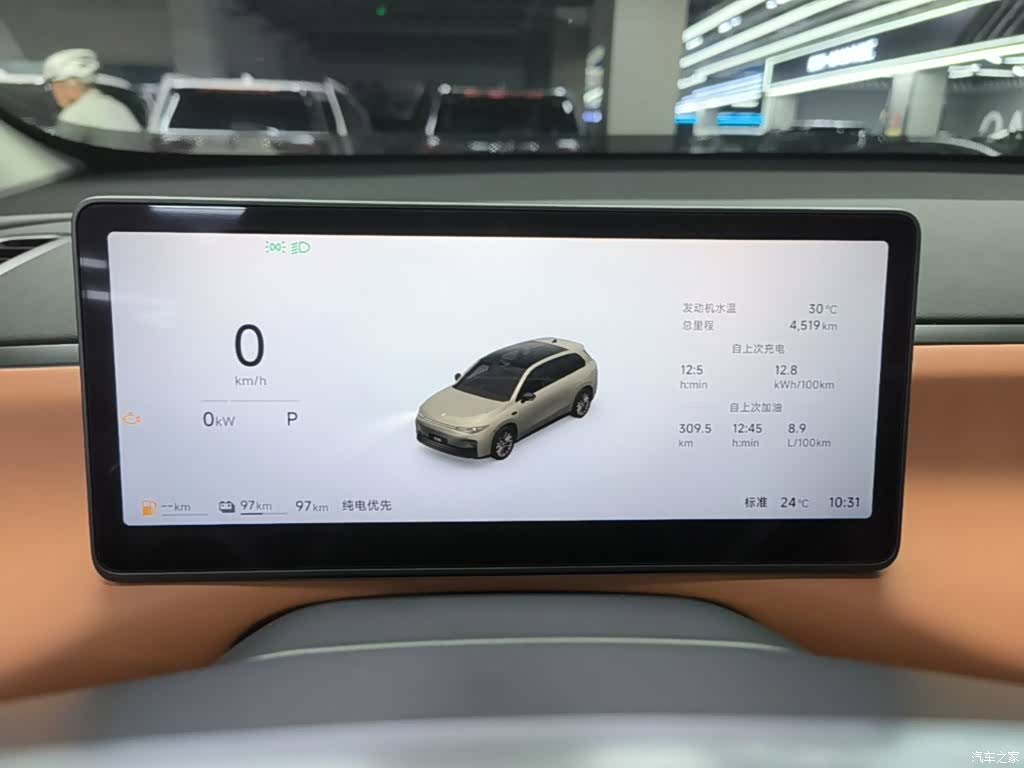 Leapmotor C10, 2025 12