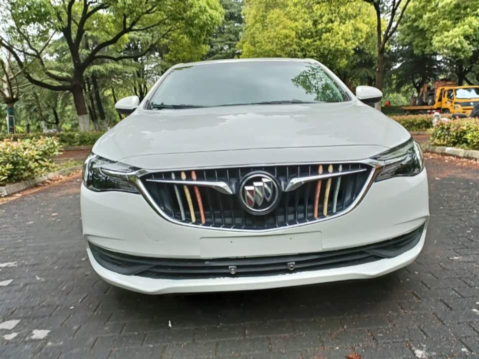 Buick Yinglang