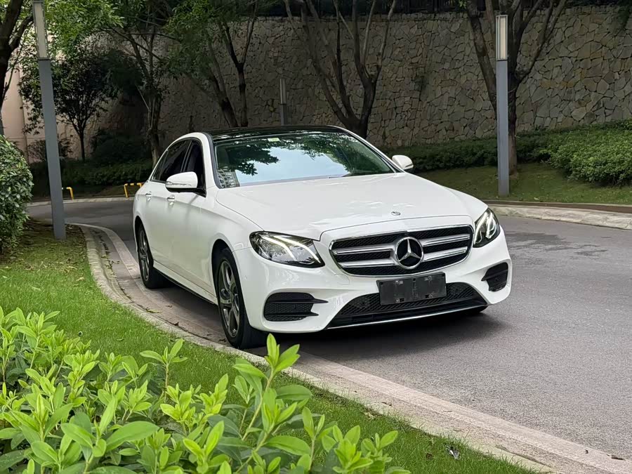Mercedes-Benz E-Class 2019, фото 4