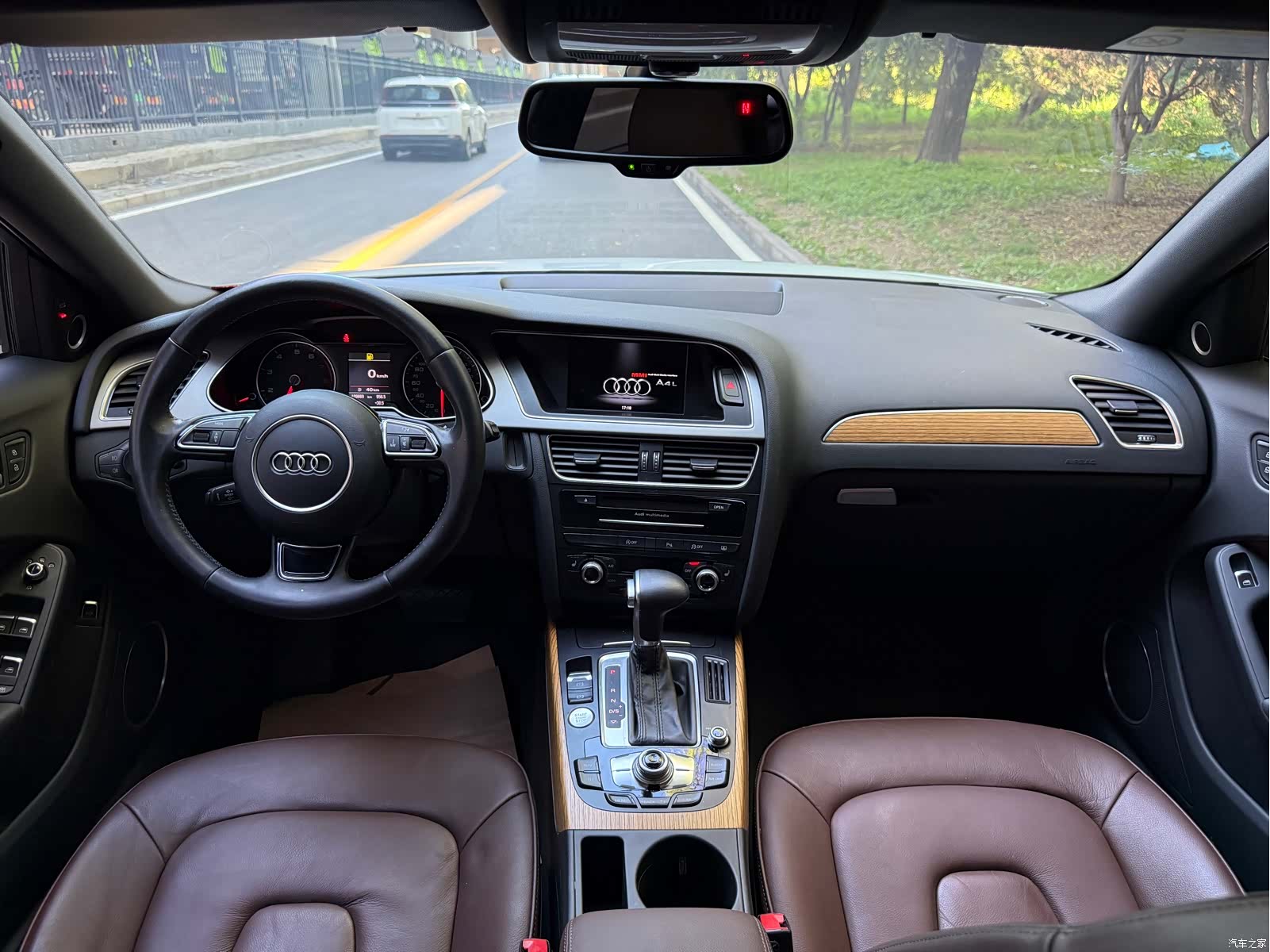 Audi A4L, 2016 7