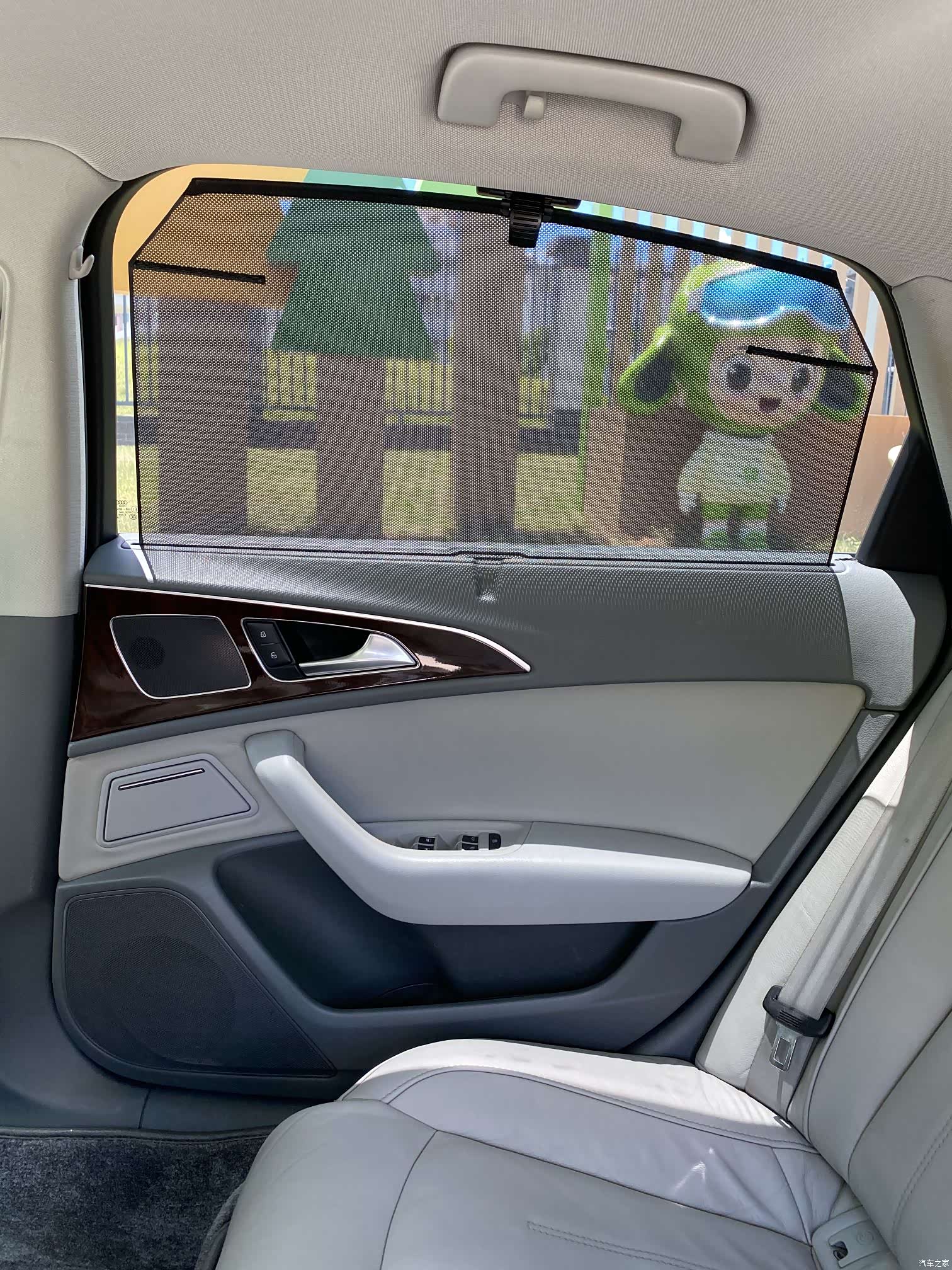 Audi A6L, 2014 19