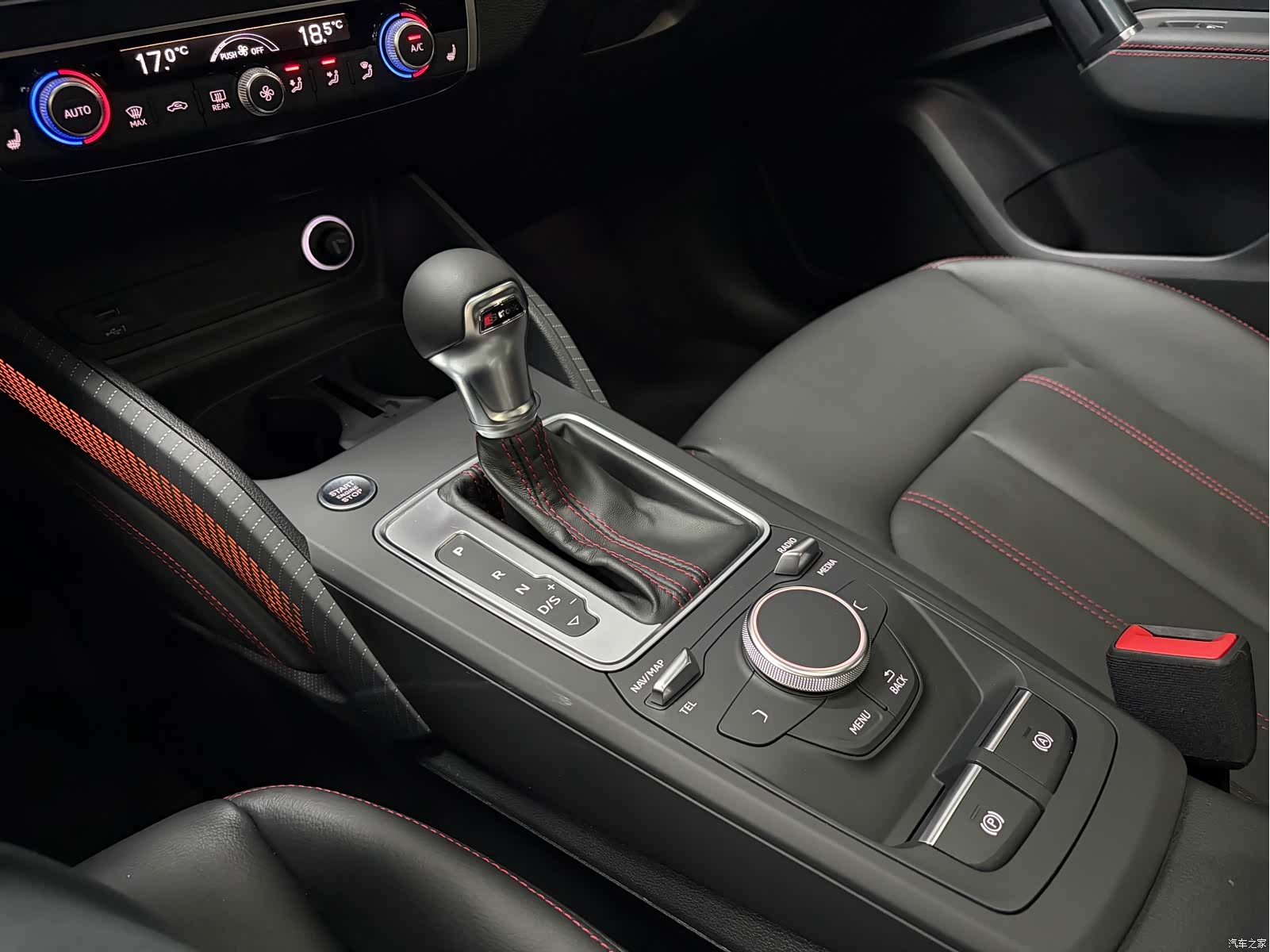 Audi Q2L, 2023 12